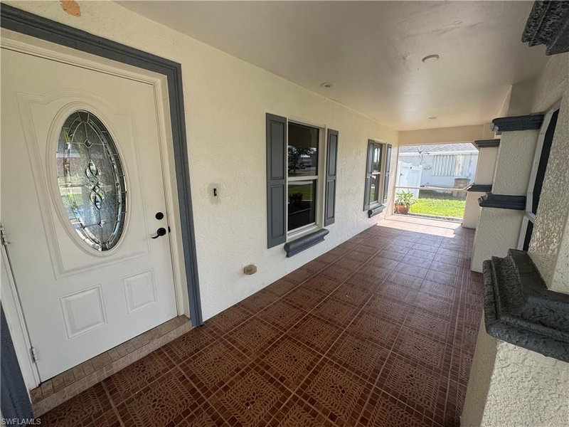 1626 Four Mile Cove PKWY photo 2