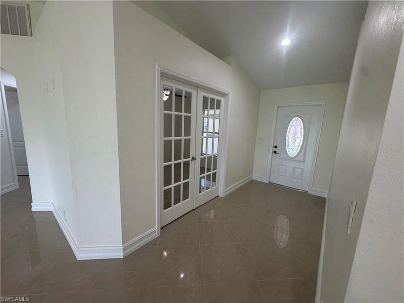 1626 Four Mile Cove PKWY photo 4