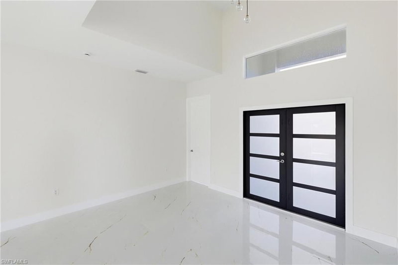 23 Wren DR photo 5