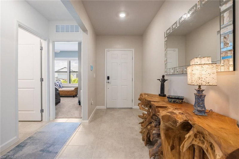 1243 Caloosa Cove DR photo 3