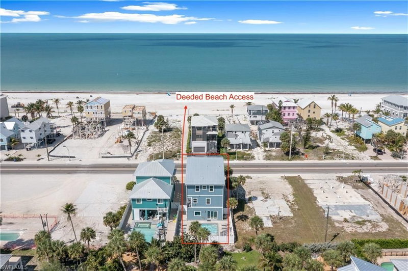 5335 Estero BLVD photo 2