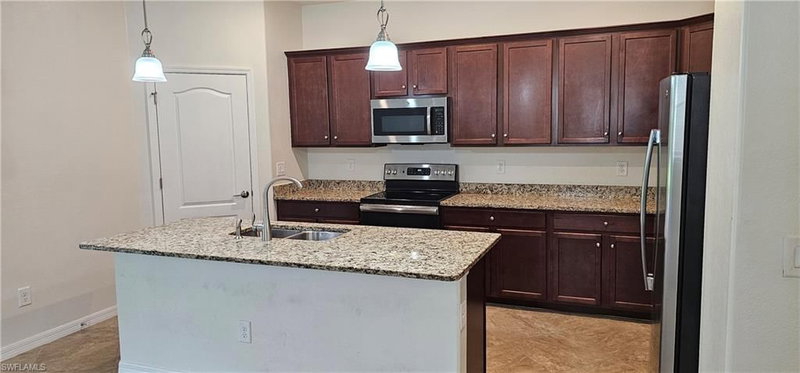14312 Vindel CIR photo 3