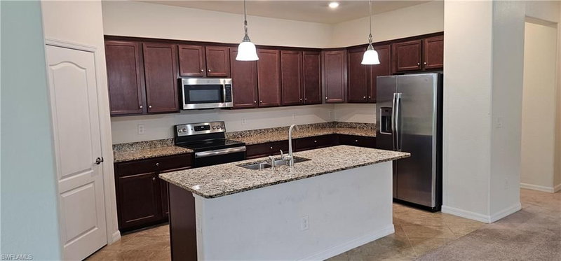 14312 Vindel CIR photo 4