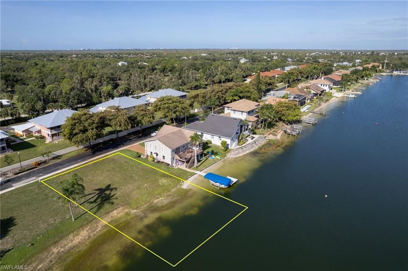 5090 Harborage DR photo 4