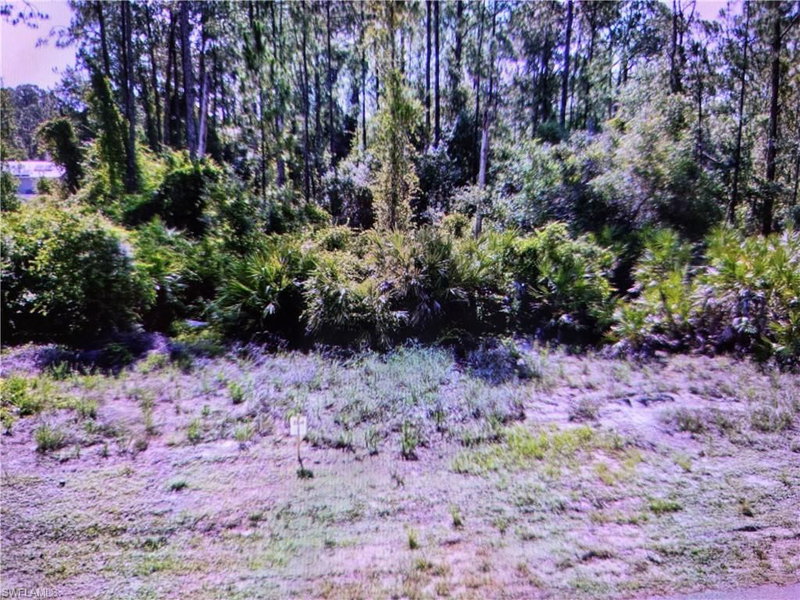 1608 Clark AVE photo 2