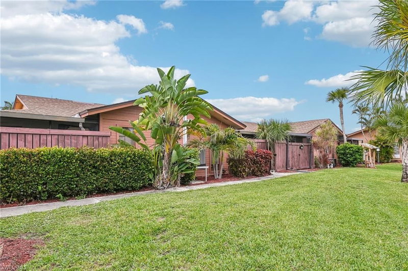 17327 Birchwood LN photo 5
