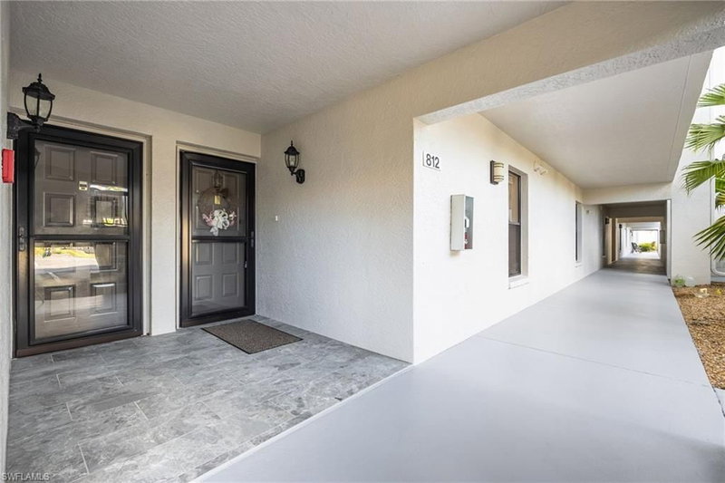 5905 Trailwinds DR photo 4