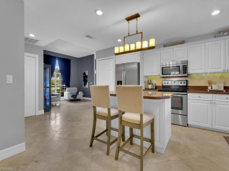 11481 Bent Pine DR photo 5