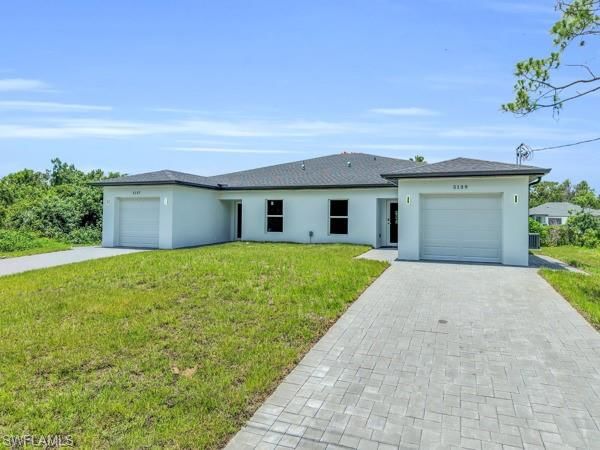 5137 26 ST SW photo 1