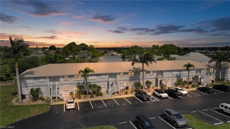 26485 Rampart BLVD photo 1