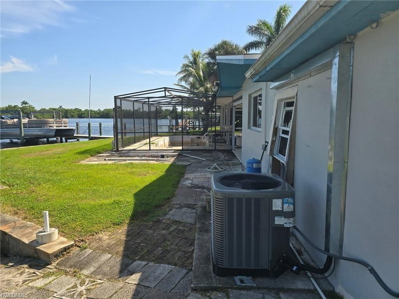 4919 Riverside DR photo 4