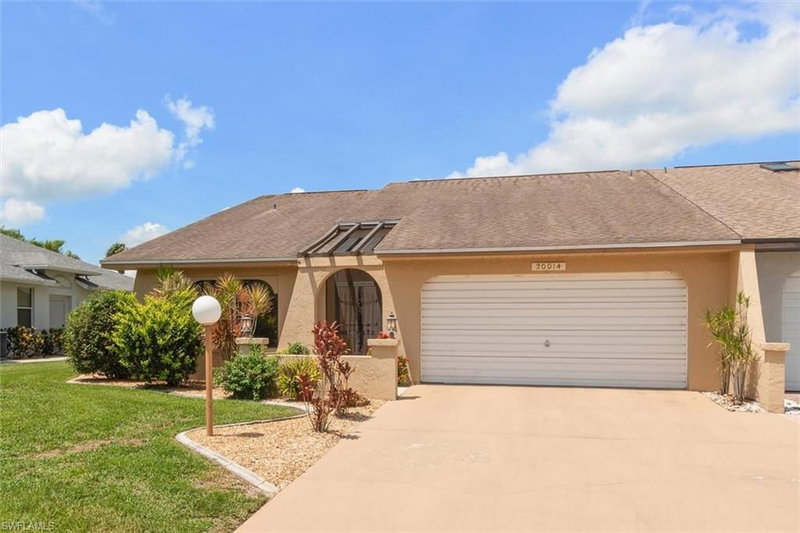 20014 Lake Vista CIR photo 1