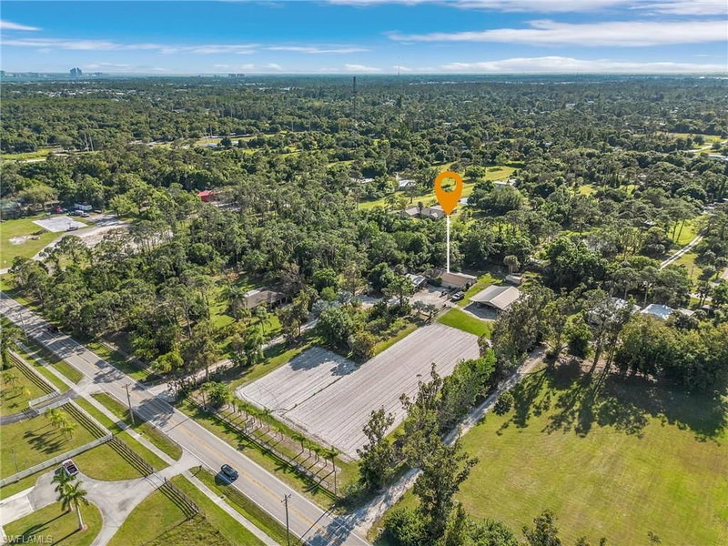17131 Slater RD photo 2