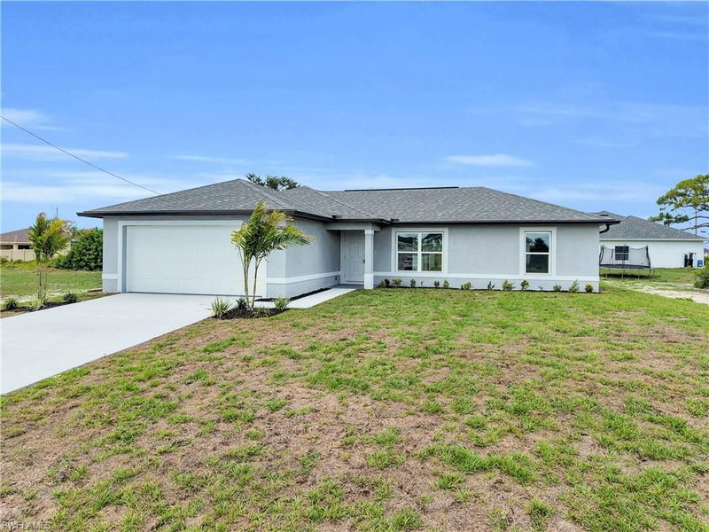 1157 7th AVE photo 1