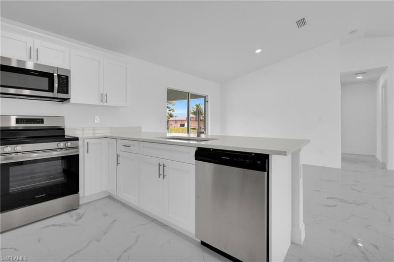 1808 44th ST photo 5