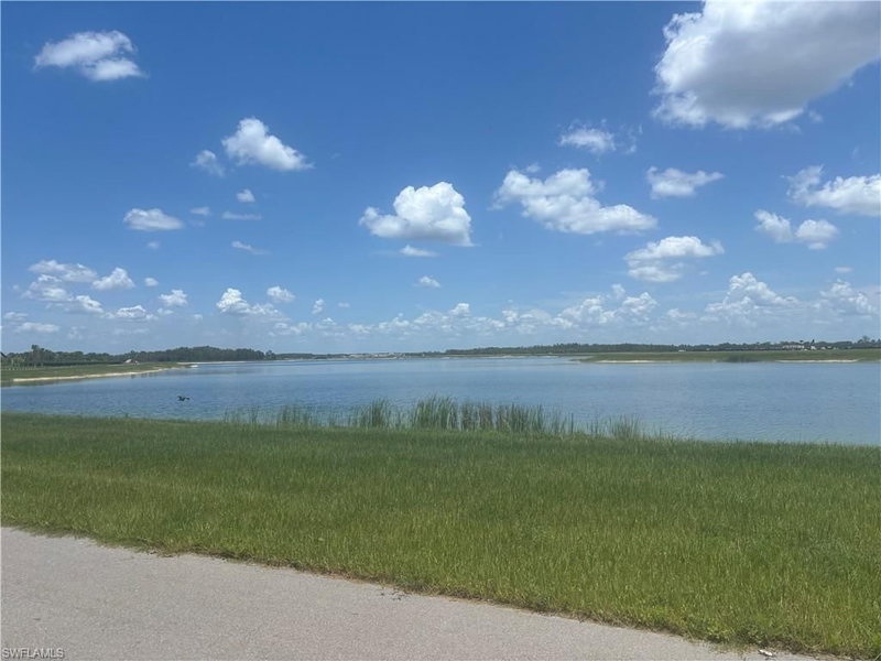 44549 Frontier DR photo 2