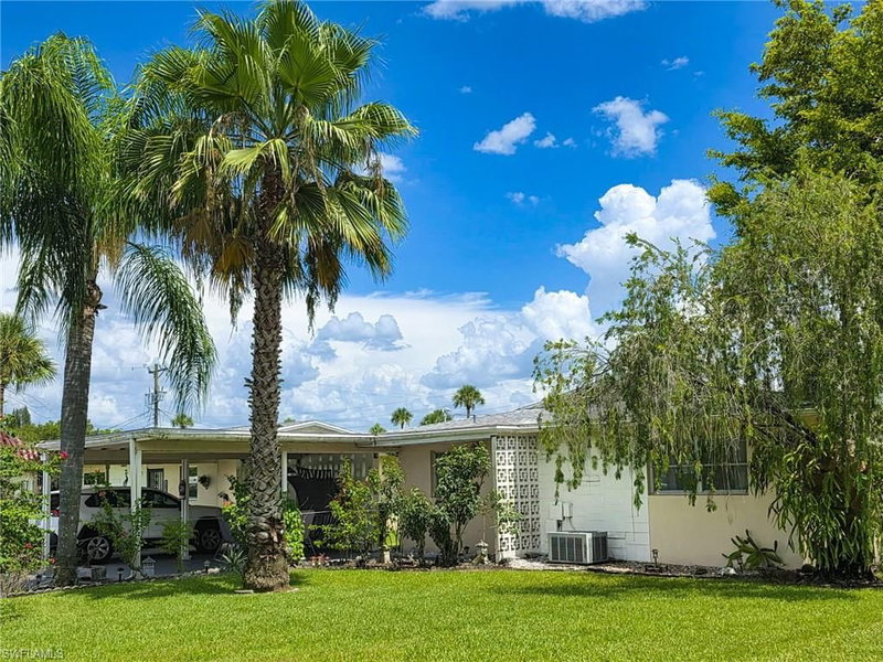 2214 Gladiola DR photo 1