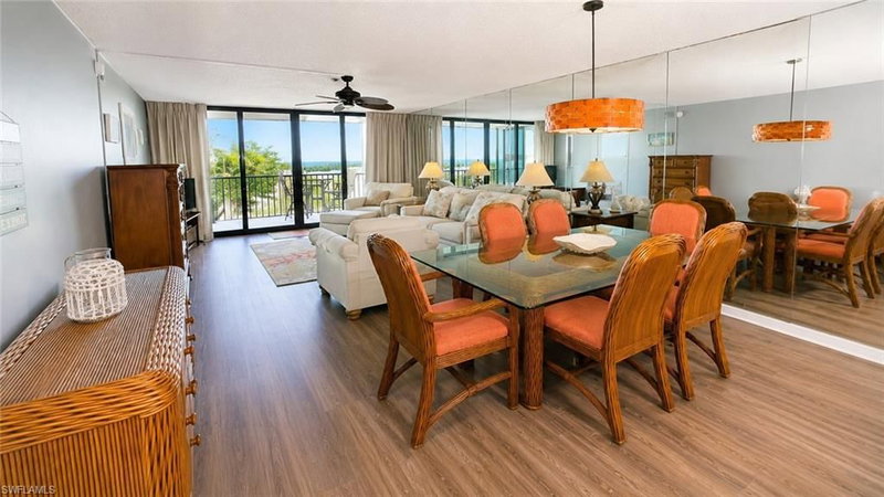 4203 Bay Beach LN photo 5