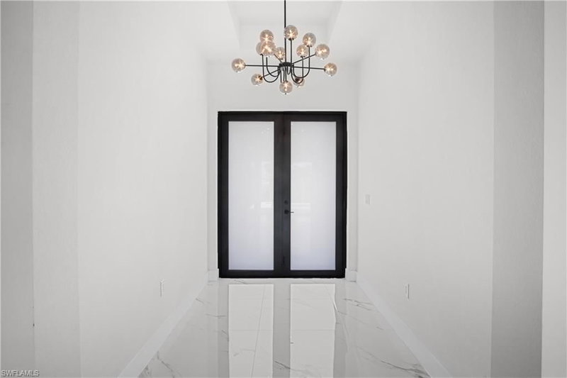 467 5th AVE photo 4