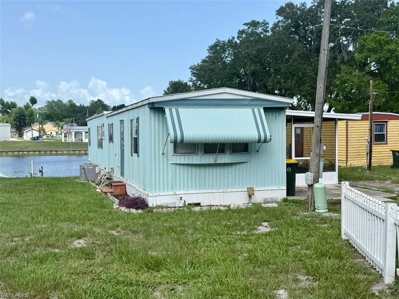 16 Palm CIR photo 2