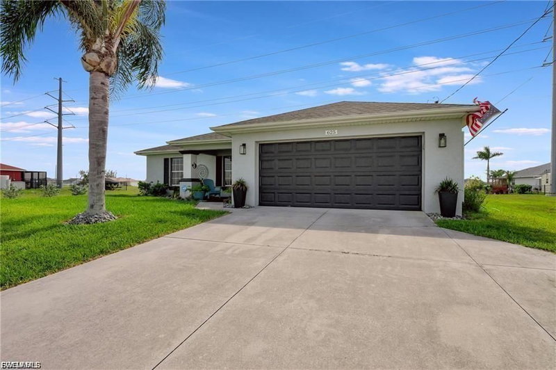 625 El Dorado BLVD N photo 1