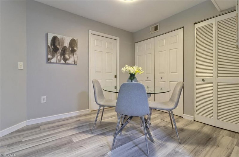 1775 Four Mile Cove PKWY photo 4