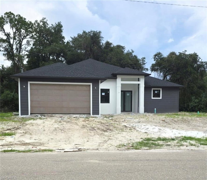 2407 19th ST photo 2