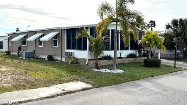 5520 Colonial RD photo 1