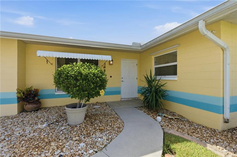 4933 Triton CT W photo 2
