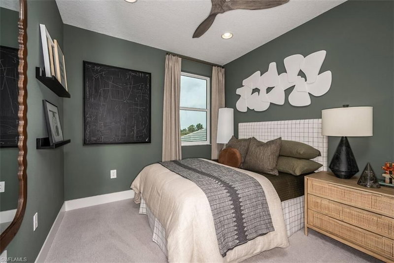 13694 Loredo WAY photo 4