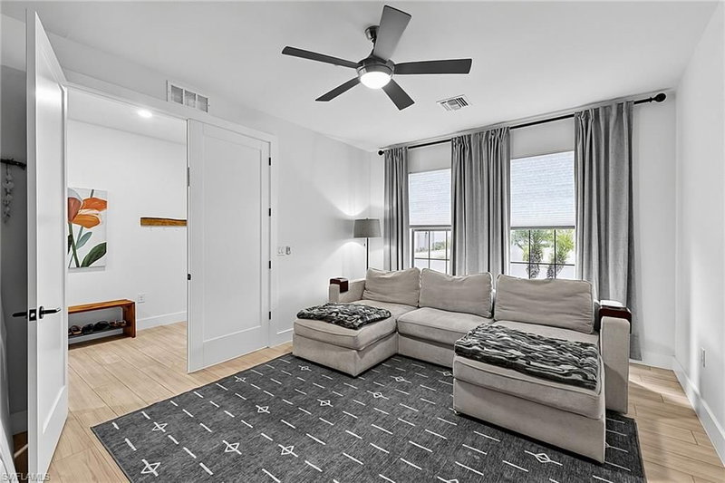 9214 Bexley DR photo 5