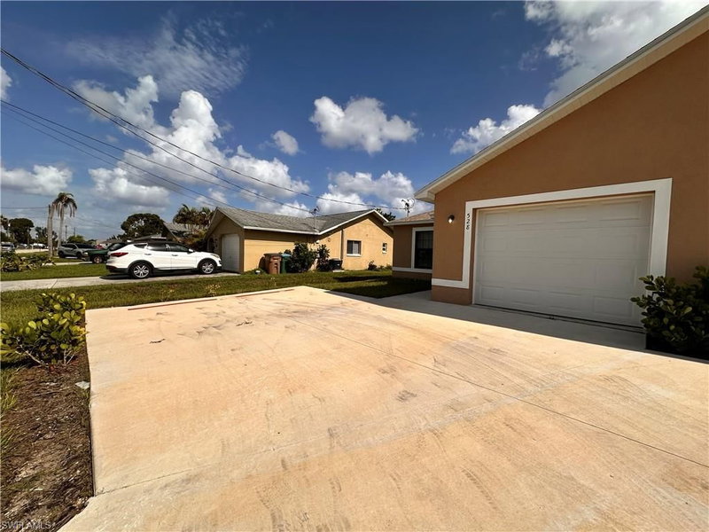 526-528 4th TER photo 2