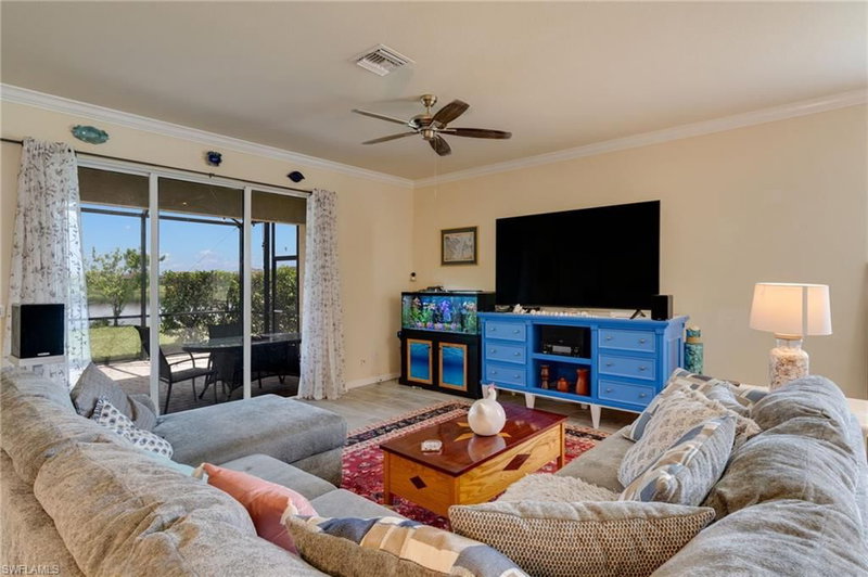16138 Palmetto Prairie DR photo 4