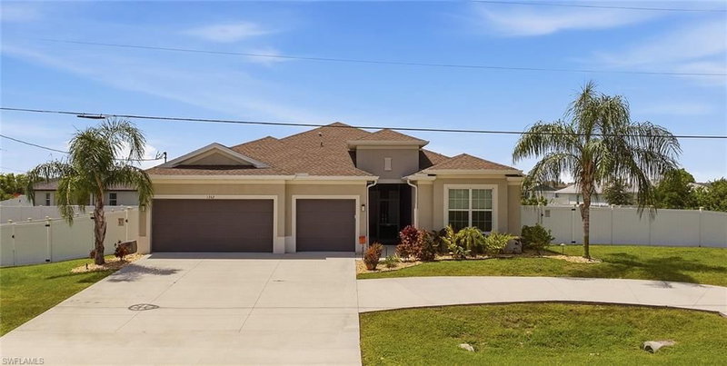 1262 Gator CIR photo 1