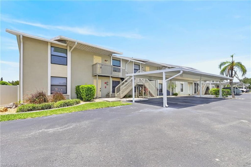 4708 8th PL photo 1