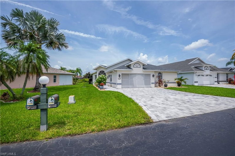 17751 Pineapple Palm CT photo 1