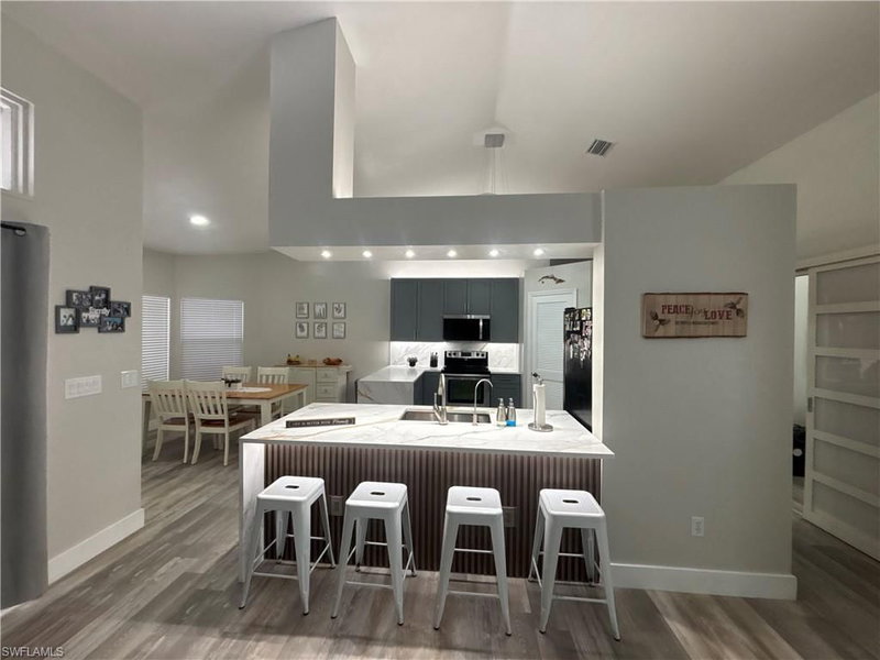 11670 Pine Hammock CIR photo 5