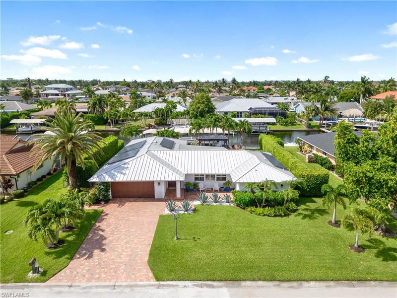 980 Bal Isle DR photo 2