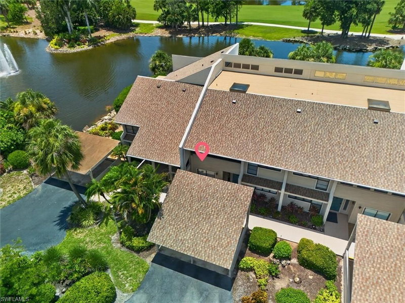 16424 Timberlakes DR photo 3