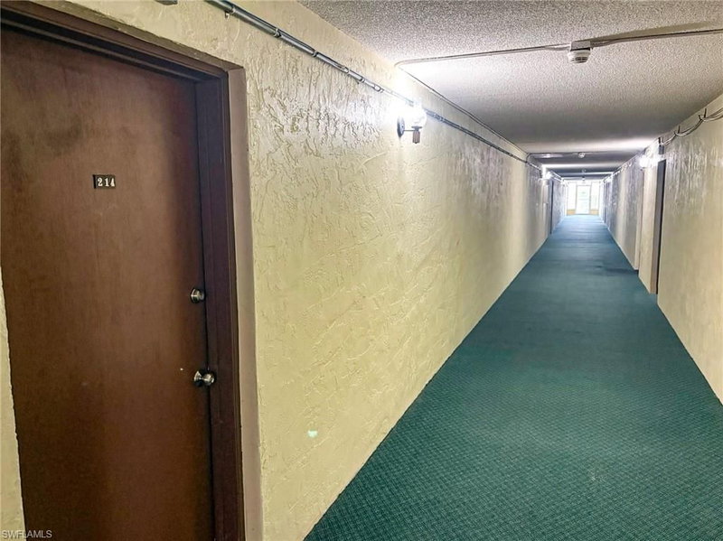 3704 Broadway photo 2