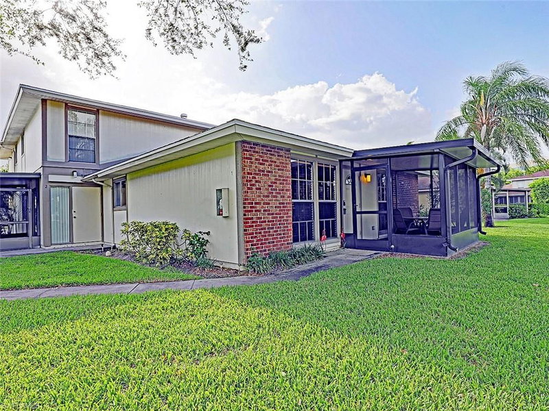 5804 Newfoundland CIR photo 1