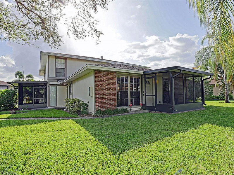 5804 Newfoundland CIR photo 4