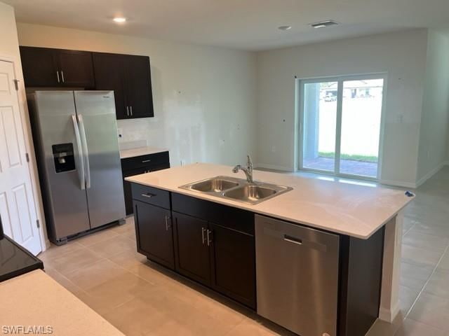 25118 Doredo DR photo 4
