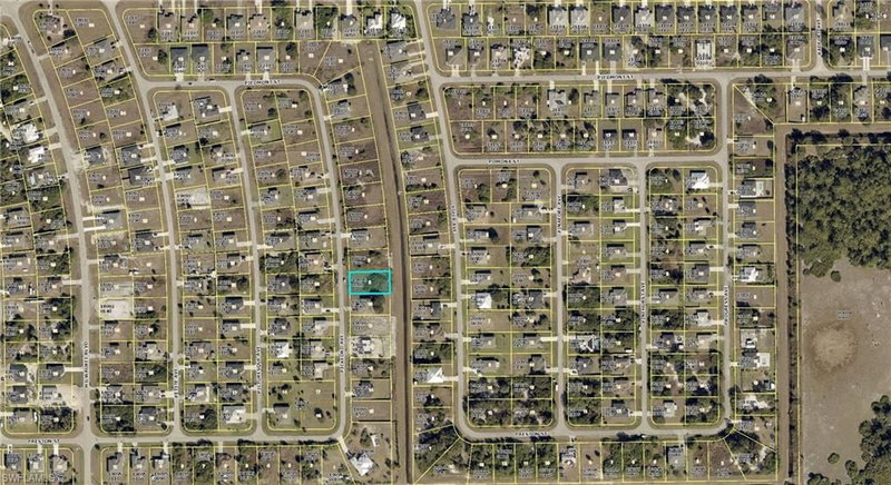 425 Pickford AVE photo 3
