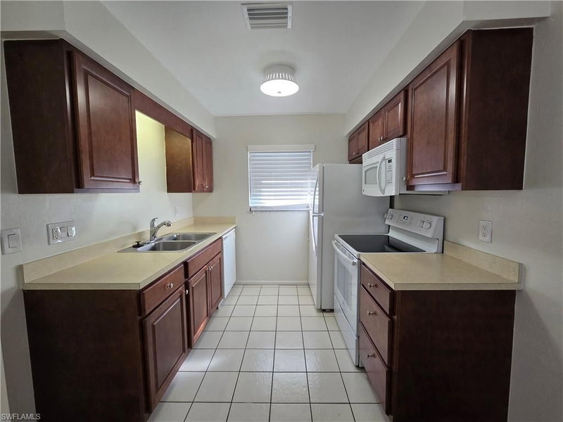 4803 Triton CT E photo 4