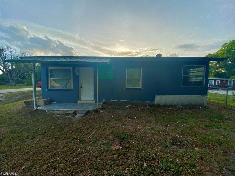 402 Miramar RD photo 1