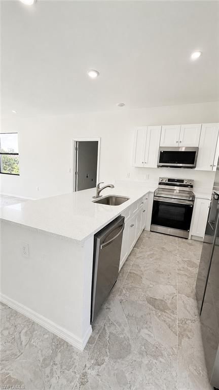 1607 Hazel AVE S photo 5