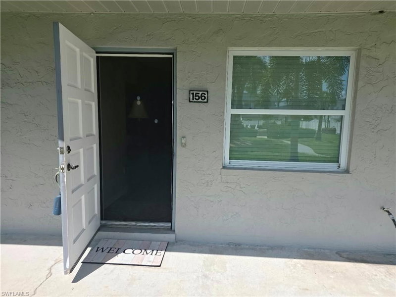 6777 Winkler RD photo 5