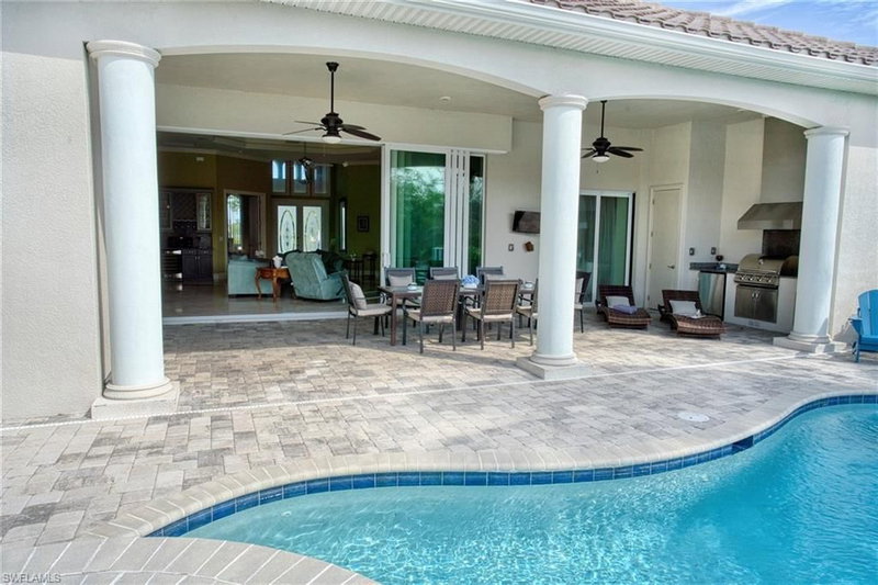 2368 Coral Point DR photo 3
