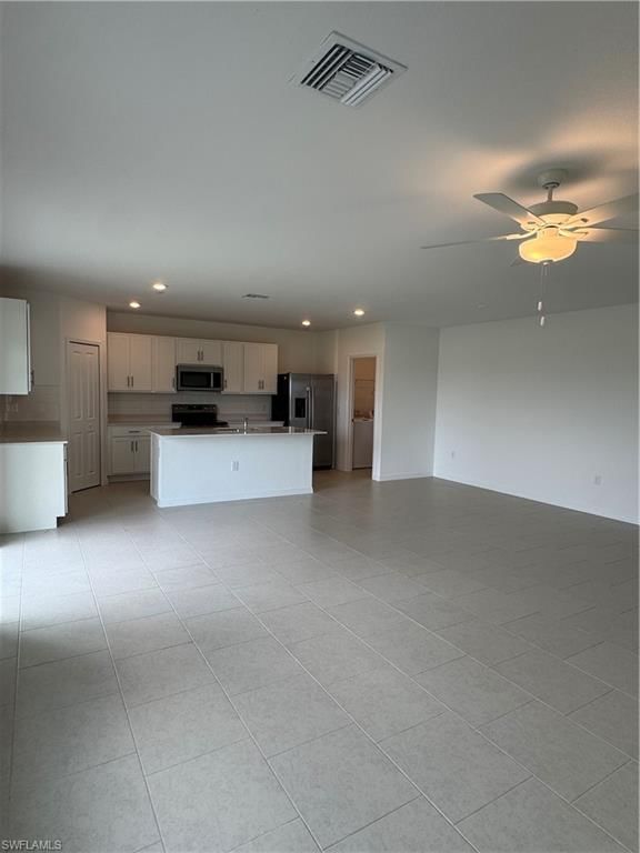16042 Palos Verdes ST photo 3